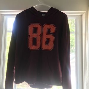 Medium burgundy sweatshirt